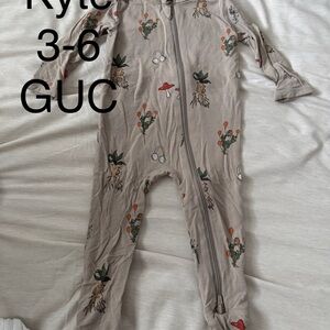 Kyte Baby Gray Printed One Piece